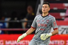 Thua kiện Văn Lâm, Muangthong United bị đẩy xuống hạng?