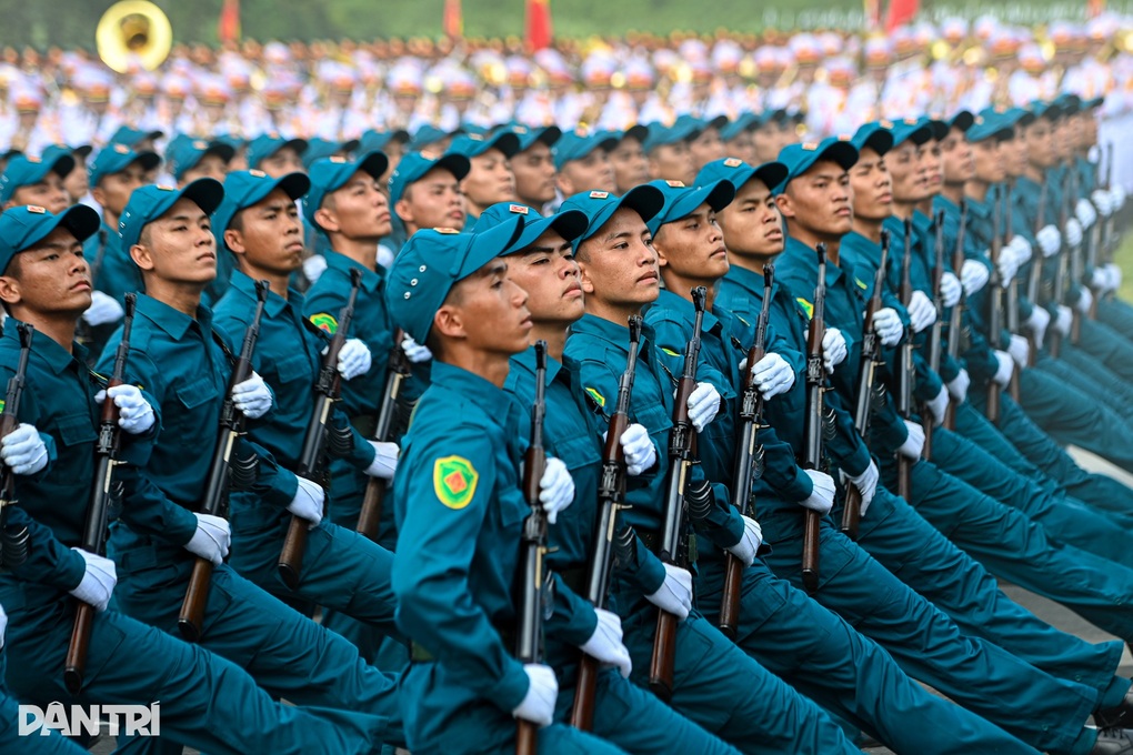 Thousands of medical staff on duty in areas related to the parade - 1 Hàng nghìn nhân viên y tế ứng trực tại các khu vực liên quan lễ diễu binh - 1