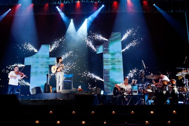 Lê Cát Trọng Lý thành công với đêm diễn tại Đà Nẵng