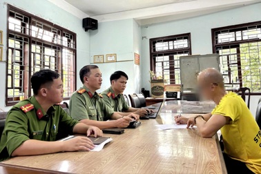 Đăng tin bịa đặt về mức đóng bảo hiểm, người đàn ông bị phạt 7,5 triệu đồng