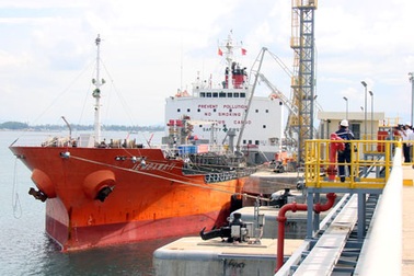 Vietnam Airlines sử dụng xăng Dung Quất