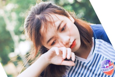 Nữ sinh Bách khoa yêu thích đá bóng, viết code, sở hữu vẻ đẹp trong trẻo