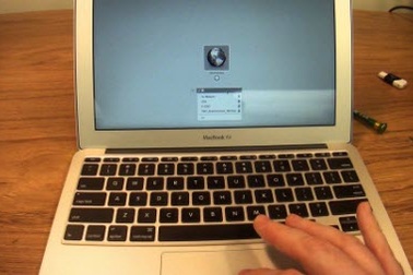 Dùng Internet Recovery cài đặt lại MAC OS X