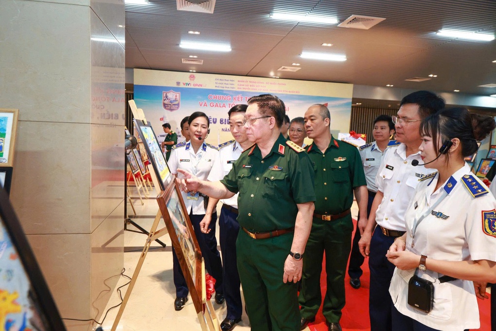 Học sinh Hải Phòng giành giải nhất cuộc thi về biển, đảo - 1