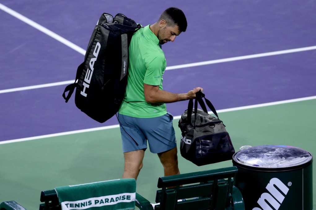 Djokovic đứng trước nguy cơ mất ngôi số một thế giới - 1