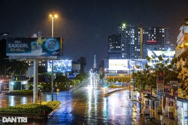 Đường phố Sài Gòn trước giờ siết chặt giãn cách xã hội