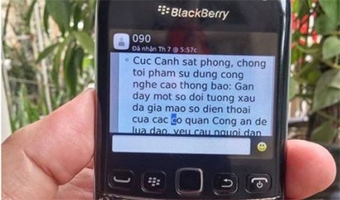 Cơ quan công an đã phối hợp với nhà mạng nhắn tin cảnh báo nhưng vẫn có người “sập bẫy”.(ảnh minh họa)