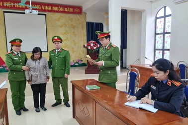 Bắt nguyên 2 cán bộ Sở Giáo dục và Đào tạo tỉnh Hà Giang