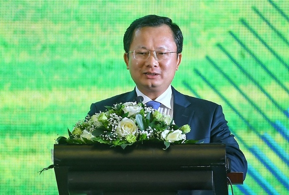 Hậu Covid-19: Muốn kích cầu du lịch, phải làm sao để dân có... tiền! - 1 Hậu Covid-19: Muốn kích cầu du lịch, phải làm sao để dân có... tiền! - 1