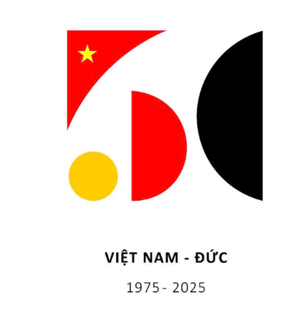Nhóm sinh viên chiến thắng thiết kế logo 50 năm quan hệ Việt Nam - Đức - 2 Nhóm sinh viên chiến thắng thiết kế logo 50 năm quan hệ Việt Nam - Đức - 2