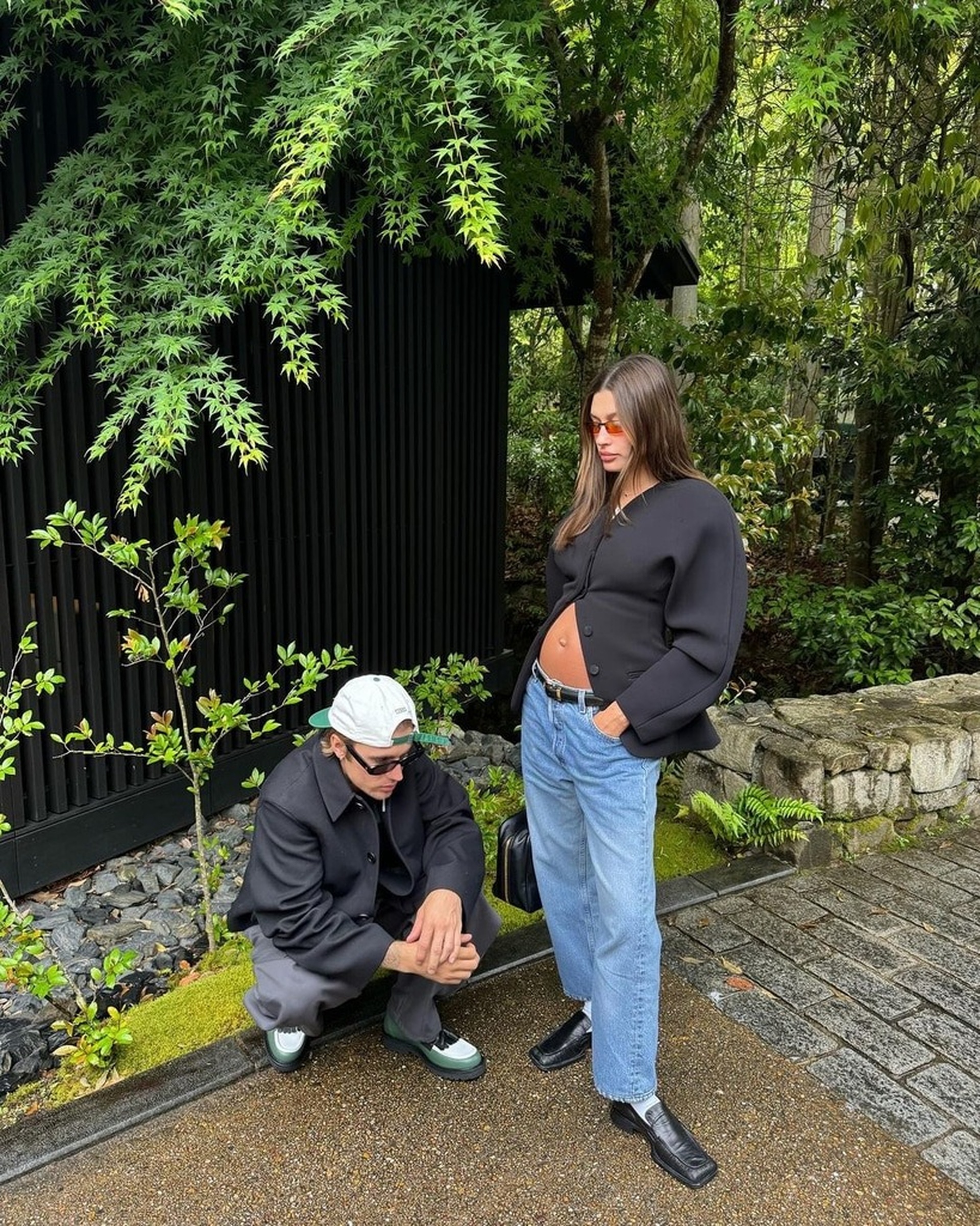 Thời trang bầu vừa sành điệu, vừa gợi cảm của Hailey Bieber - 10 Thời trang bầu vừa sành điệu, vừa gợi cảm của Hailey Bieber - 10