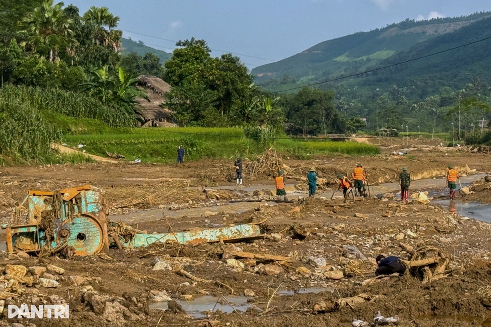 Kỳ 2: Đảng viên hiến đất, dân nhất mực theo sau - 8 Kỳ 2: Đảng viên hiến đất, dân nhất mực theo sau - 8