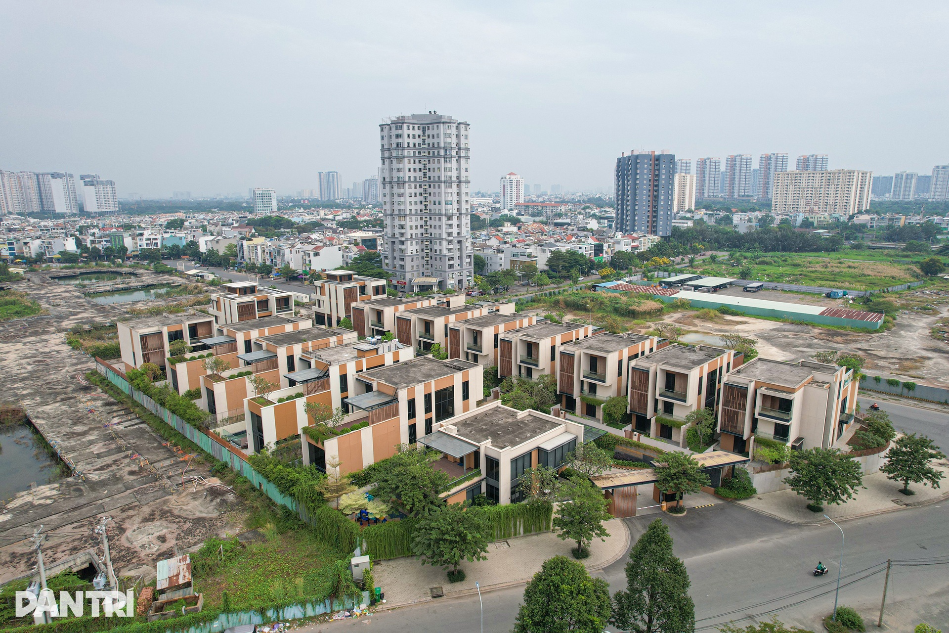 Hai khu đô thị tỷ đô, hơn 20 năm chưa kết nối hạ tầng ở TP Thủ Đức - 11 Hai khu đô thị tỷ đô, hơn 20 năm chưa kết nối hạ tầng ở TP Thủ Đức - 11