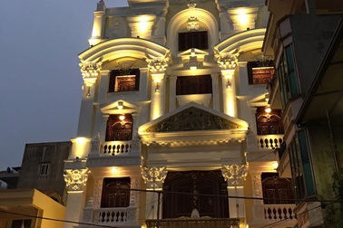 Đại gia Việt đọ độ chịu chơi qua những biệt thự dát vàng lấp lánh