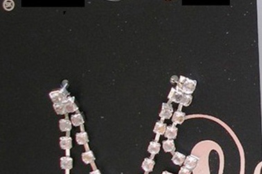 Hoa tai Trung Quốc nhiễm độc chất bị thu hồi