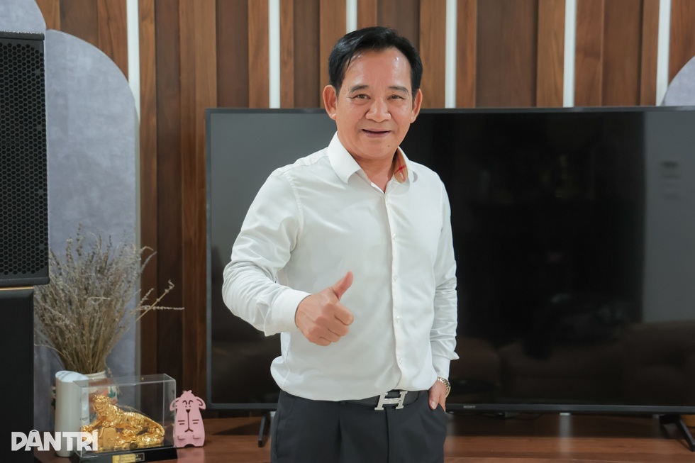 Danh hài Quang Tèo tuổi 63: Vợ đảm đang, tôi yên tâm cày cuốc - 6 Danh hài Quang Tèo tuổi 63: Vợ đảm đang, tôi yên tâm cày cuốc - 6