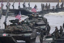 Báo Mỹ: Washington cân nhắc từ bỏ vai trò 75 năm ở NATO