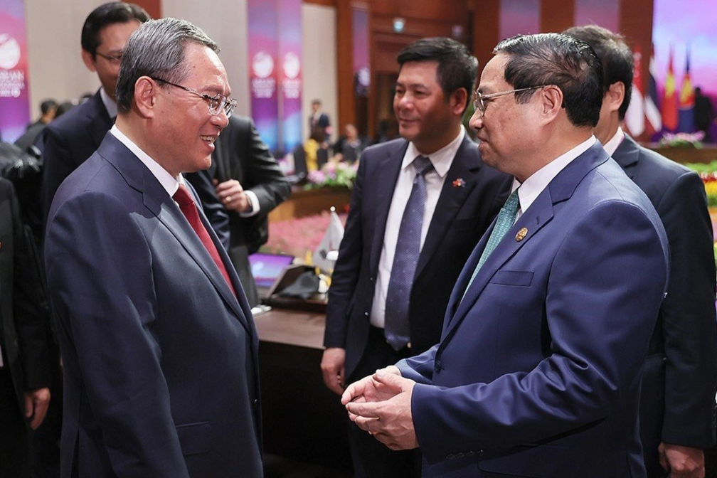 Thủ tướng Phạm Minh Chính gặp Thủ tướng Trung Quốc Lý Cường - 1