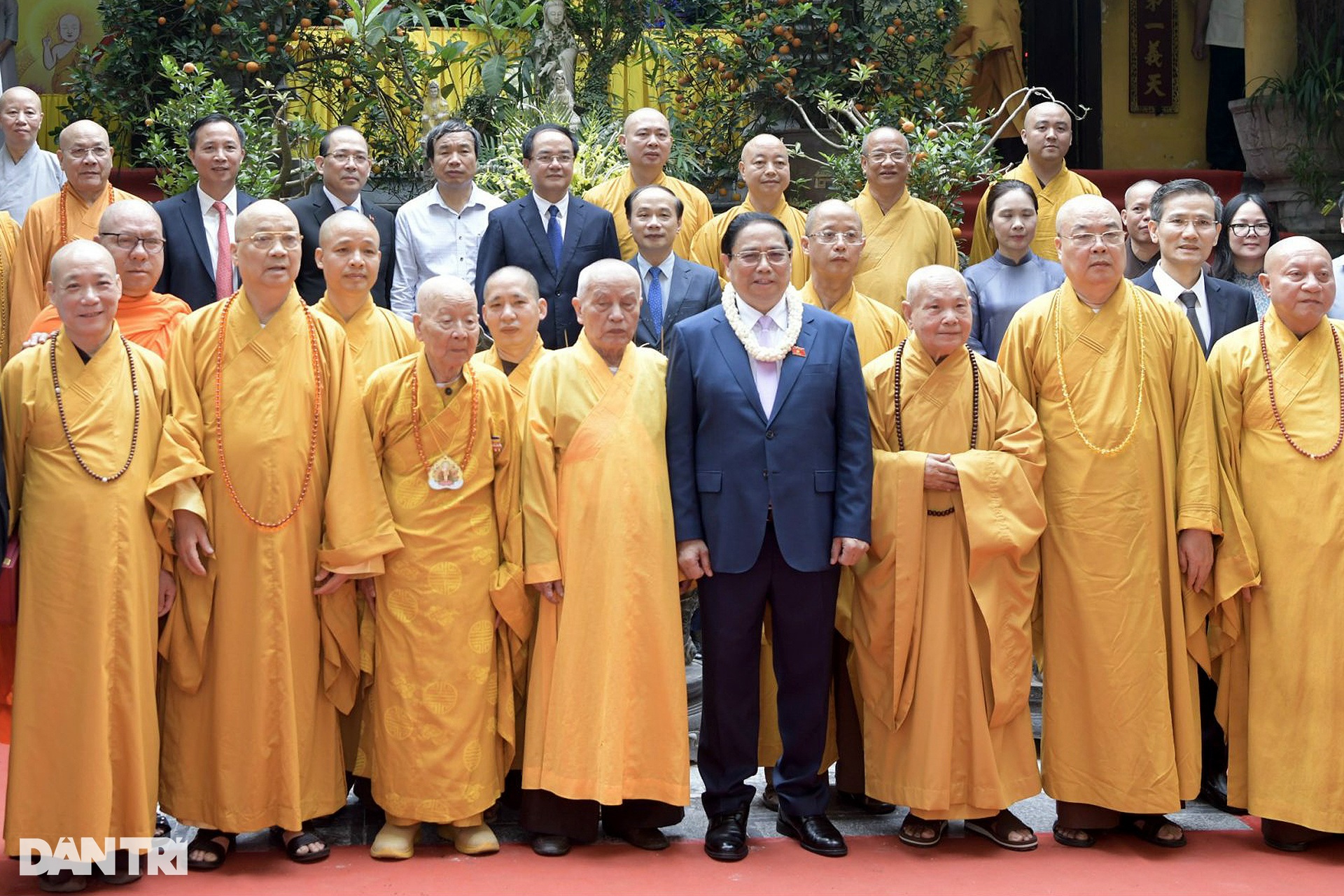 Thủ tướng dự và chúc mừng Đại lễ Phật đản 2024 tại chùa Quán Sứ - 3
