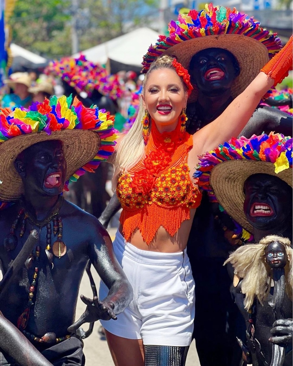 Câu chuyện truyền cảm hứng của hoa hậu xinh đẹp bị cưa một bên chân - 12 Câu chuyện truyền cảm hứng của hoa hậu xinh đẹp bị cưa một bên chân - 12