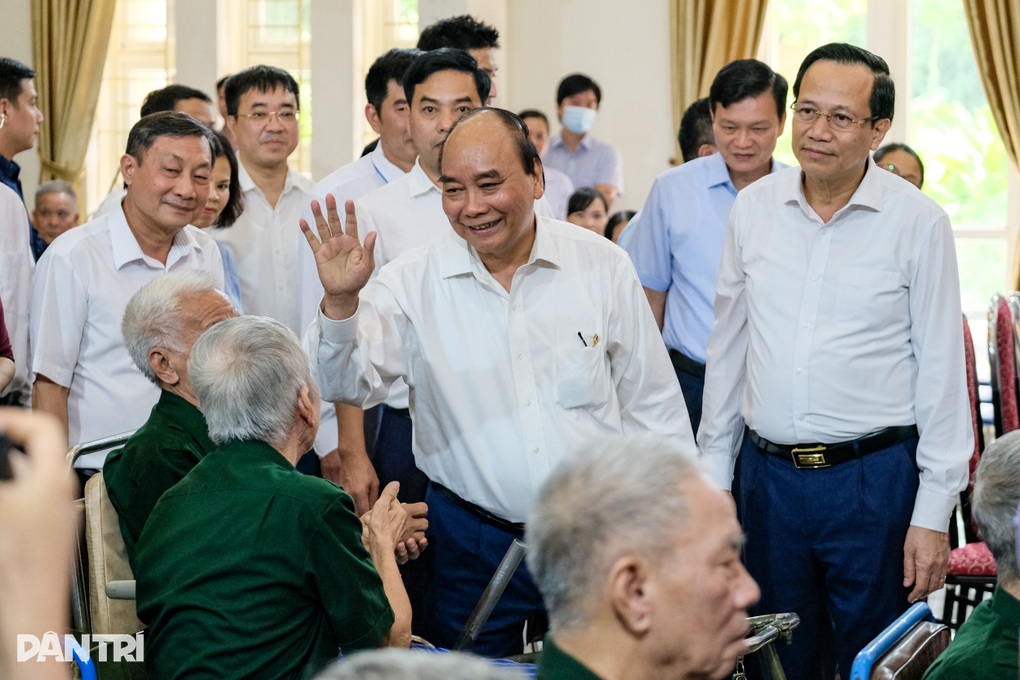 Chủ tịch nước đáp ứng nguyện vọng, tặng 100 máy giặt hỗ trợ thương binh - 2 Chủ tịch nước đáp ứng nguyện vọng, tặng 100 máy giặt hỗ trợ thương binh - 2