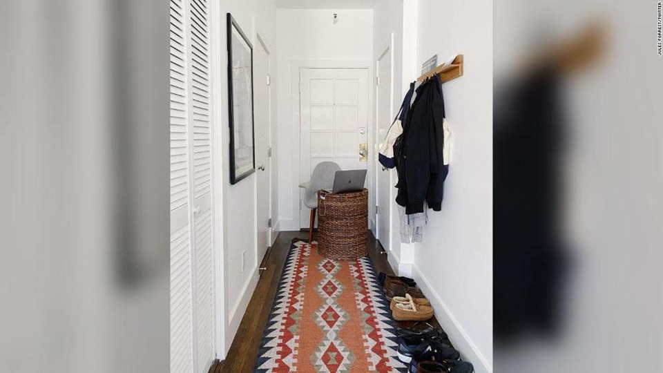 Bồn tắm, nhà vệ sinh được tận dụng thành…  “phòng làm việc” thời Covid-19 - 4