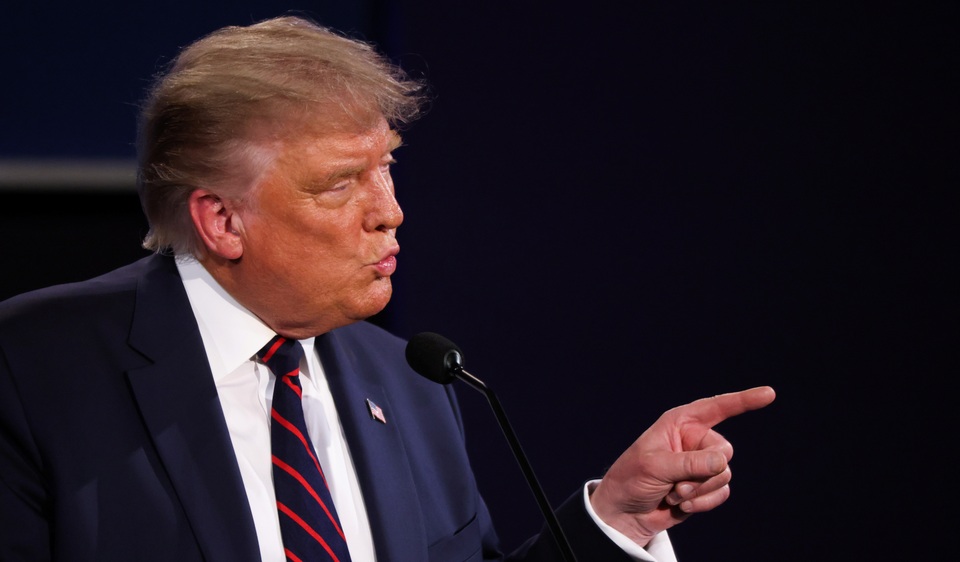 Sắc thái biểu cảm của Trump - Biden trong màn so găng đầu tiên - 8 Sắc thái biểu cảm của Trump - Biden trong màn so găng đầu tiên - 8