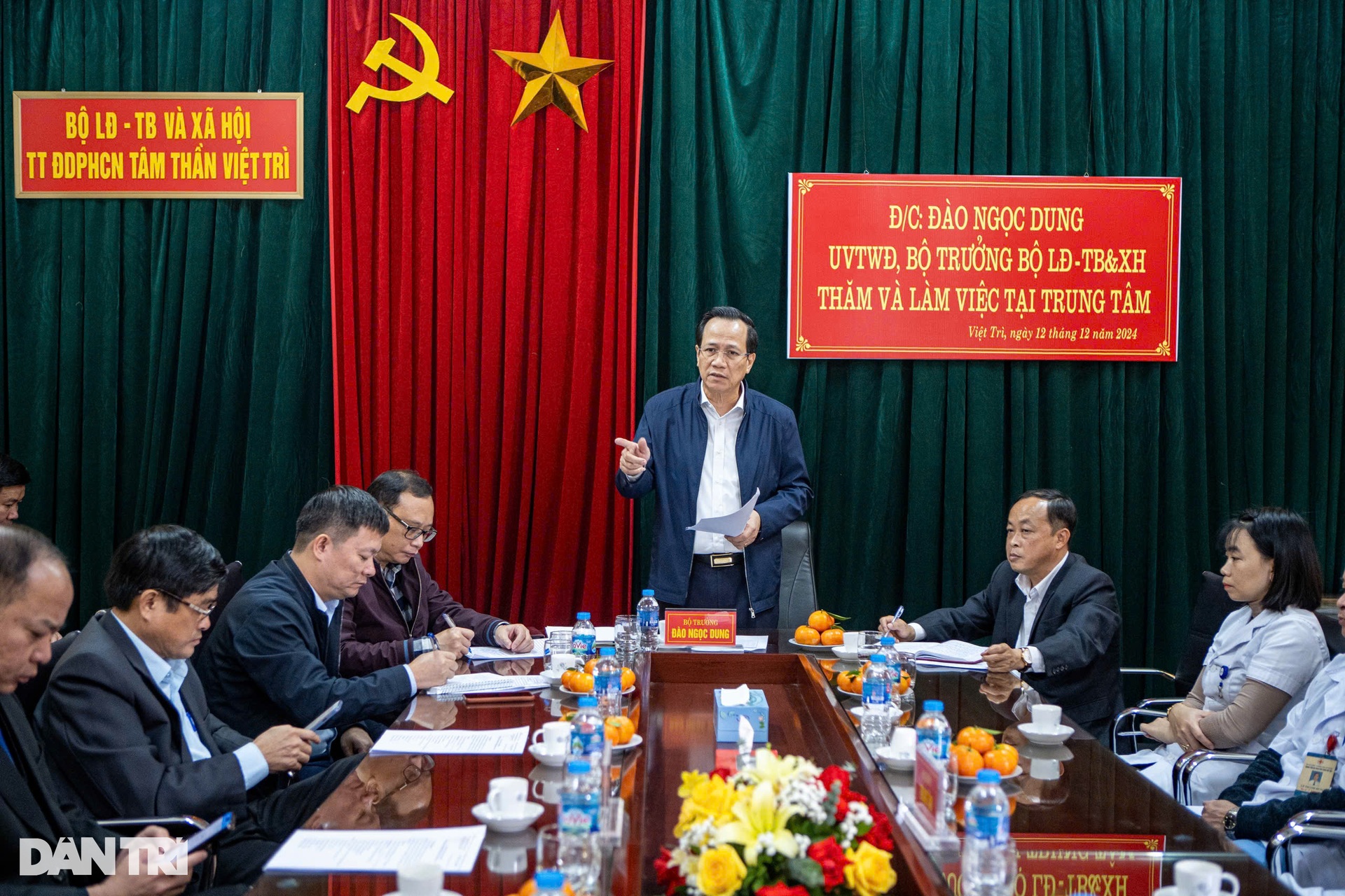Đến với trẻ khuyết tật bằng tấm lòng người cha, người mẹ mới... trụ được - 5