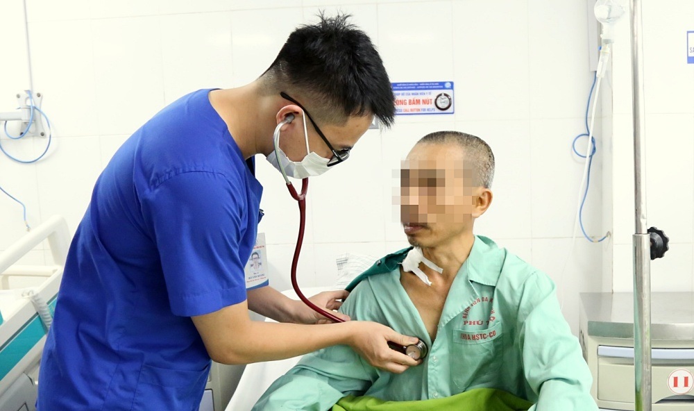 2 tháng sau cú ngã xe tưởng nhẹ, người đàn ông bất ngờ hôn mê - 2