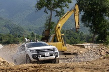 Thấp thỏm tăng giá xe bán tải vì thuế