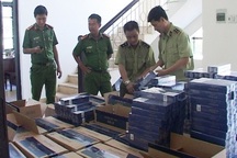 “Truy” trách nhiệm người đứng đầu để xảy ra buôn lậu, hàng giả