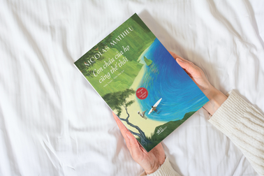 "Con cháu của họ cũng thế thôi": Số phận người trẻ giữa thế giới lụi tàn