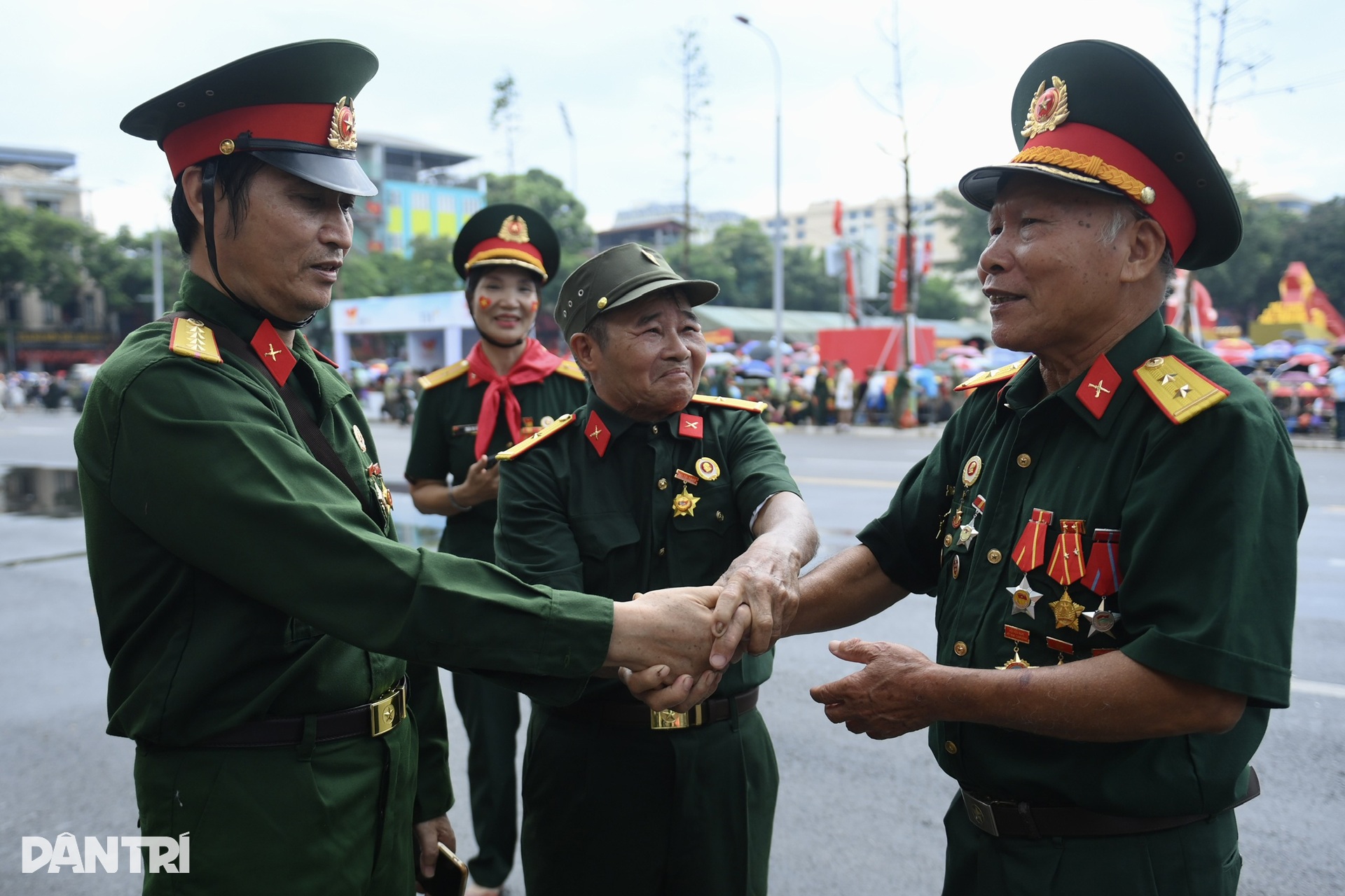 Cựu chiến binh - những vị khách đáng kính nhất trên đường diễu binh - 8 Cựu chiến binh - những vị khách đáng kính nhất trên đường diễu binh - 8