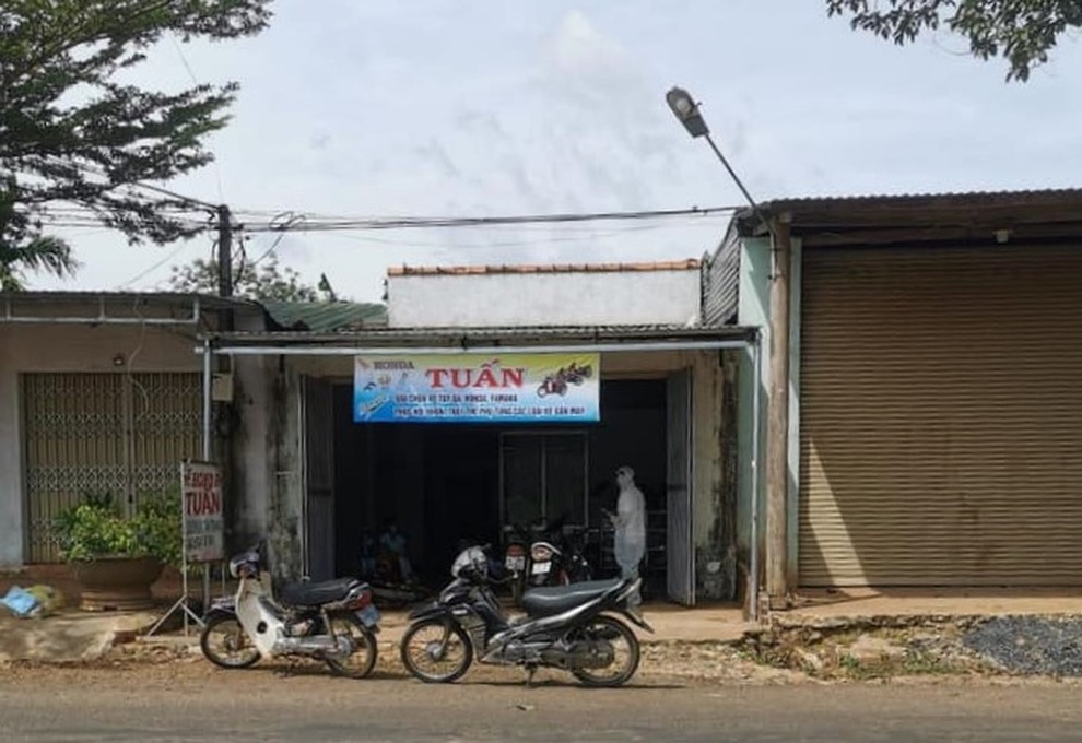 Bố trí lực lượng canh F1, F2 là người nghiện ma túy đang cách ly - 1 Bố trí lực lượng canh F1, F2 là người nghiện ma túy đang cách ly - 1