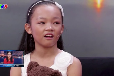 Ốc Thanh Vân bật khóc khi nghe vũ công nhí kể chuyện bị mẹ đánh, ép học vũ đạo.