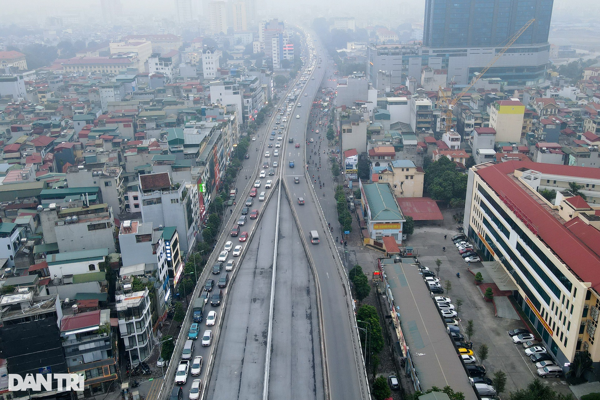 Đường vành đai 2 trên cao ùn tắc dài gần 3km từ Ngã Tư Vọng về Ngã Tư Sở - 2 Đường vành đai 2 trên cao ùn tắc dài gần 3km từ Ngã Tư Vọng về Ngã Tư Sở - 2
