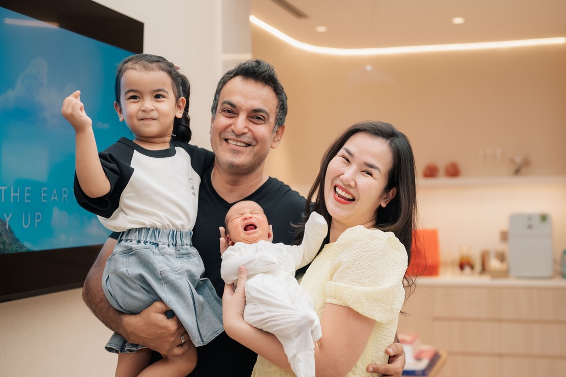 Võ Hạ Trâm: Viên mãn bên chồng Ấn Độ, gây sốt khi hát ca khúc 3 tỷ lượt xem