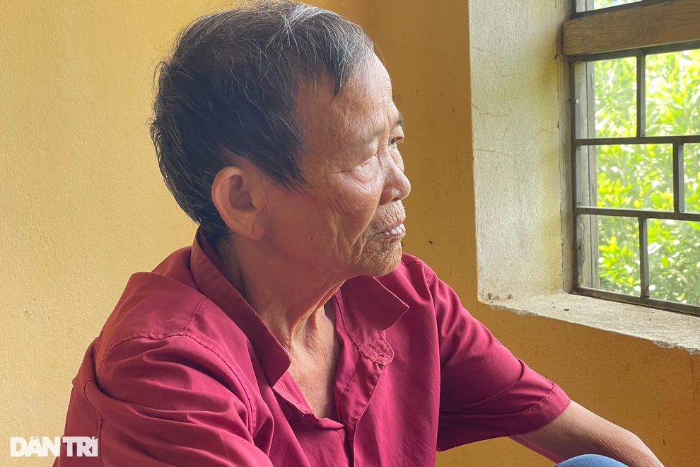 Người đàn bà không gia đình mong trước khi chết có một túp lều để làm ma - 1