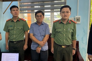Hàng loạt cán bộ ở Quảng Bình bị khởi tố