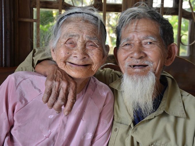 nhung moi tinh gia de nguoi tre phai tran quy hon ve hai tieng vo chong! - 2