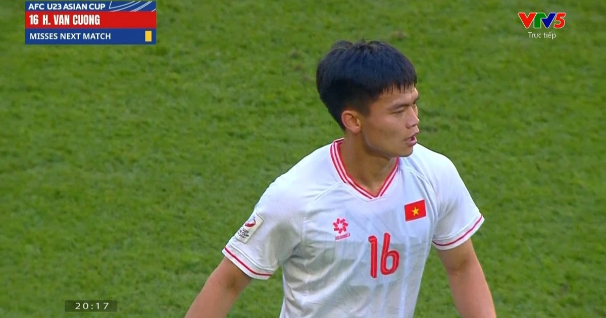 Hồ Văn Cường vắng mặt trong trận đấu với U23 Uzbekistan ở lượt trận cuối bảng D giải U23 châu Á vì án treo giò (Ảnh chụp màn hình).