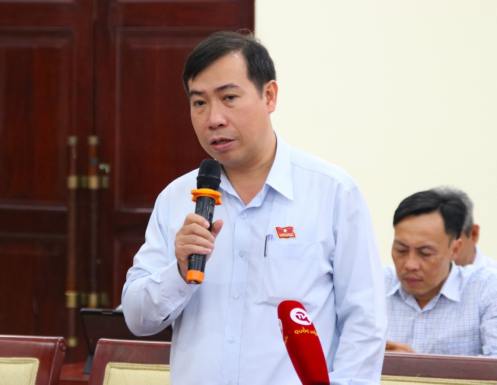 Đại biểu TPHCM: Đo nồng độ cồn cả ngày có lợi hay gây xáo trộn người dân? - 1 Đại biểu TPHCM: Đo nồng độ cồn cả ngày có lợi hay gây xáo trộn người dân? - 1