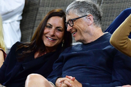 Rộ tin tỷ phú Bill Gates đã đính hôn với bạn gái