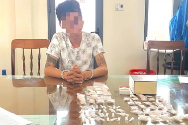 Bất ngờ với nghề “tay trái” của ông chủ xưởng mộc