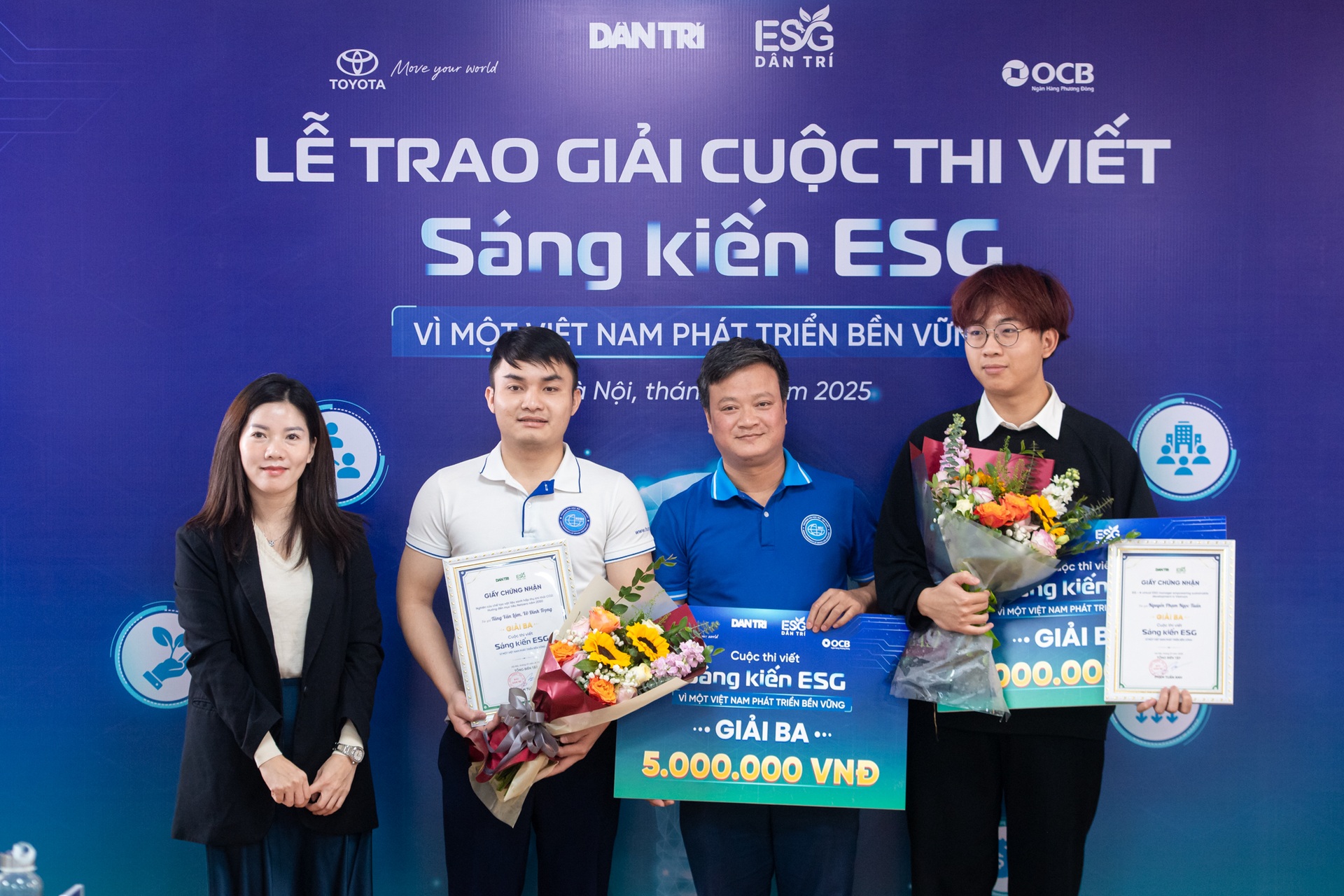 Trao giải cuộc thi viết Sáng kiến ESG vì một Việt Nam phát triển bền vững - 9 Trao giải cuộc thi viết Sáng kiến ESG vì một Việt Nam phát triển bền vững - 9