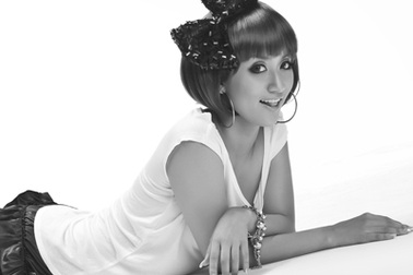 Khánh Thi hóa thân thành “Baby girl”