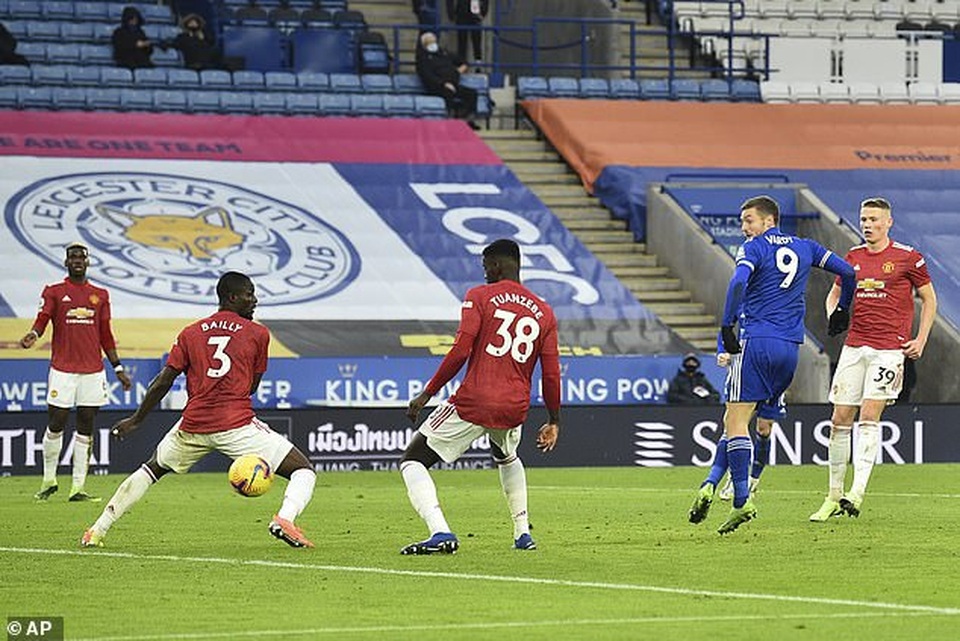 Bruno Fernandes nói điều an ủi sau khi bị Leicester cầm hòa đáng tiếc - 2 Bruno Fernandes nói điều an ủi sau khi bị Leicester cầm hòa đáng tiếc - 2