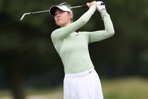 Các nữ vận động viên mạnh tham dự giải golf The Annika 2025
