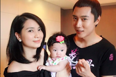 Mỹ nhân U50 Hồng Kong bị chồng trẻ “cắm sừng”