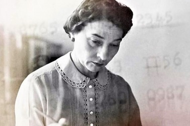 Từ cô gái thôn quê trở thành nhà phá mã số 1 của nước Mỹ